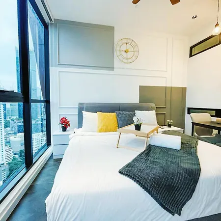 Scarletz Suites Klcc Twin Tower By One39 Kl Kuala Lumpur Luaran gambar