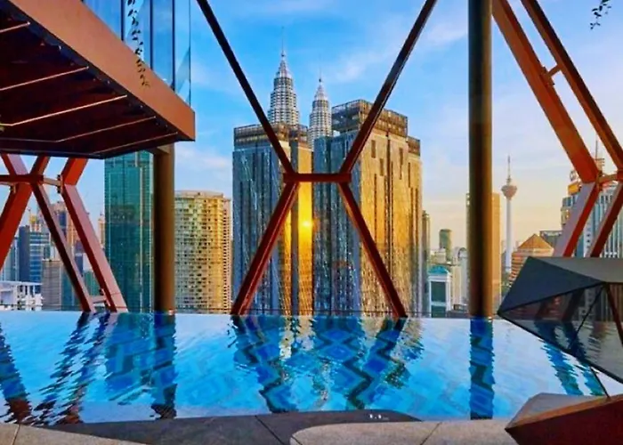 Scarletz Suites Klcc Twin Tower By One39 Kl