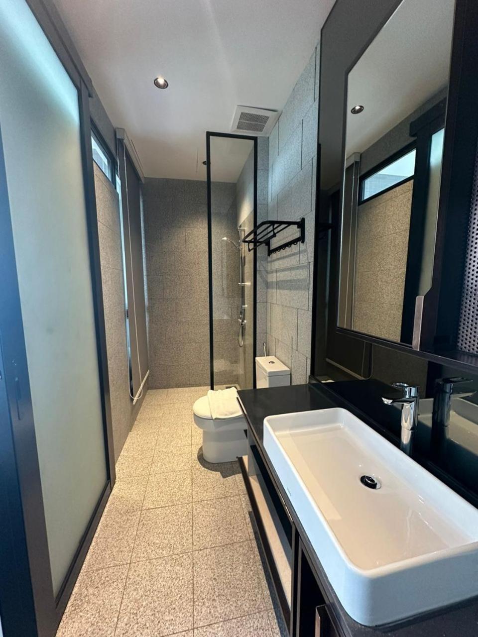Apartment Scarletz Klcc Twin Tower By One39 Kl Kuala Lumpur