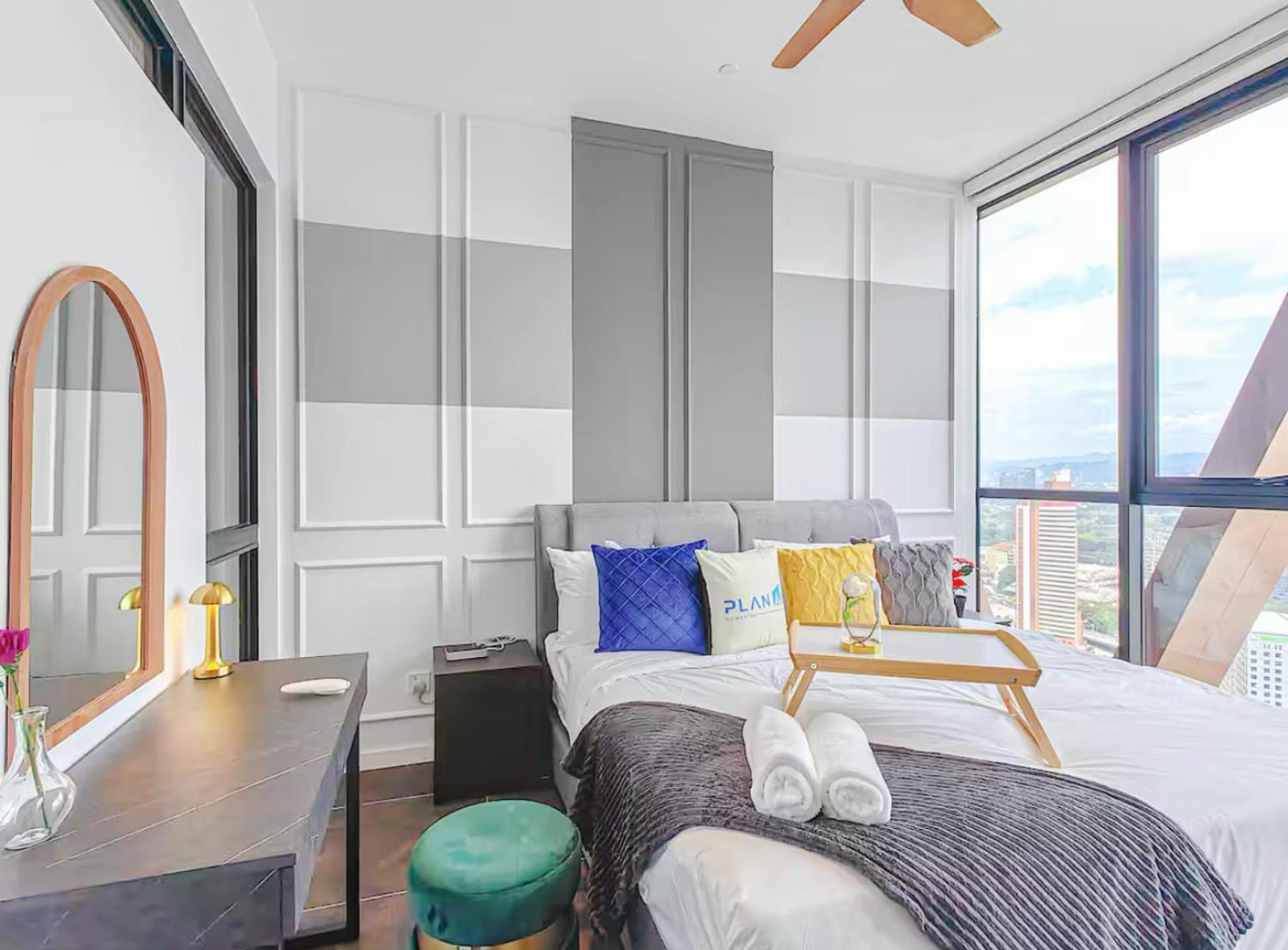 Apartment Scarletz Klcc Twin Tower By One39 Kl Kuala Lumpur